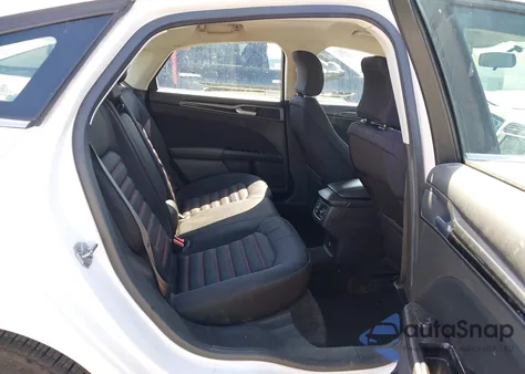 2015 Ford Fusion Se from USA, damaged, VIN 3FA6P0HD9FR161071